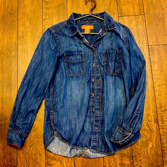 Joe Fresh ladies button up jean blouse - Picture 1 of 3